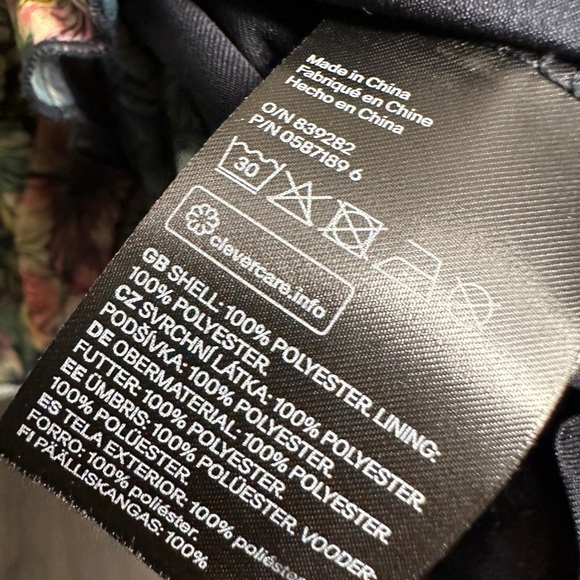 H&M Ruffled Floral Dress - Picture 12 of 12